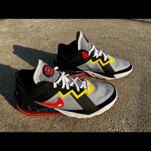 Nike Lebron Tune Squad - Size 10.5 - No Box